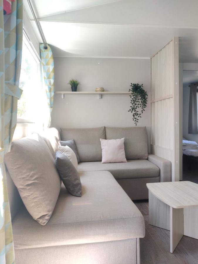 Camping Mobil 6/8 Personnes Le Des Reves *